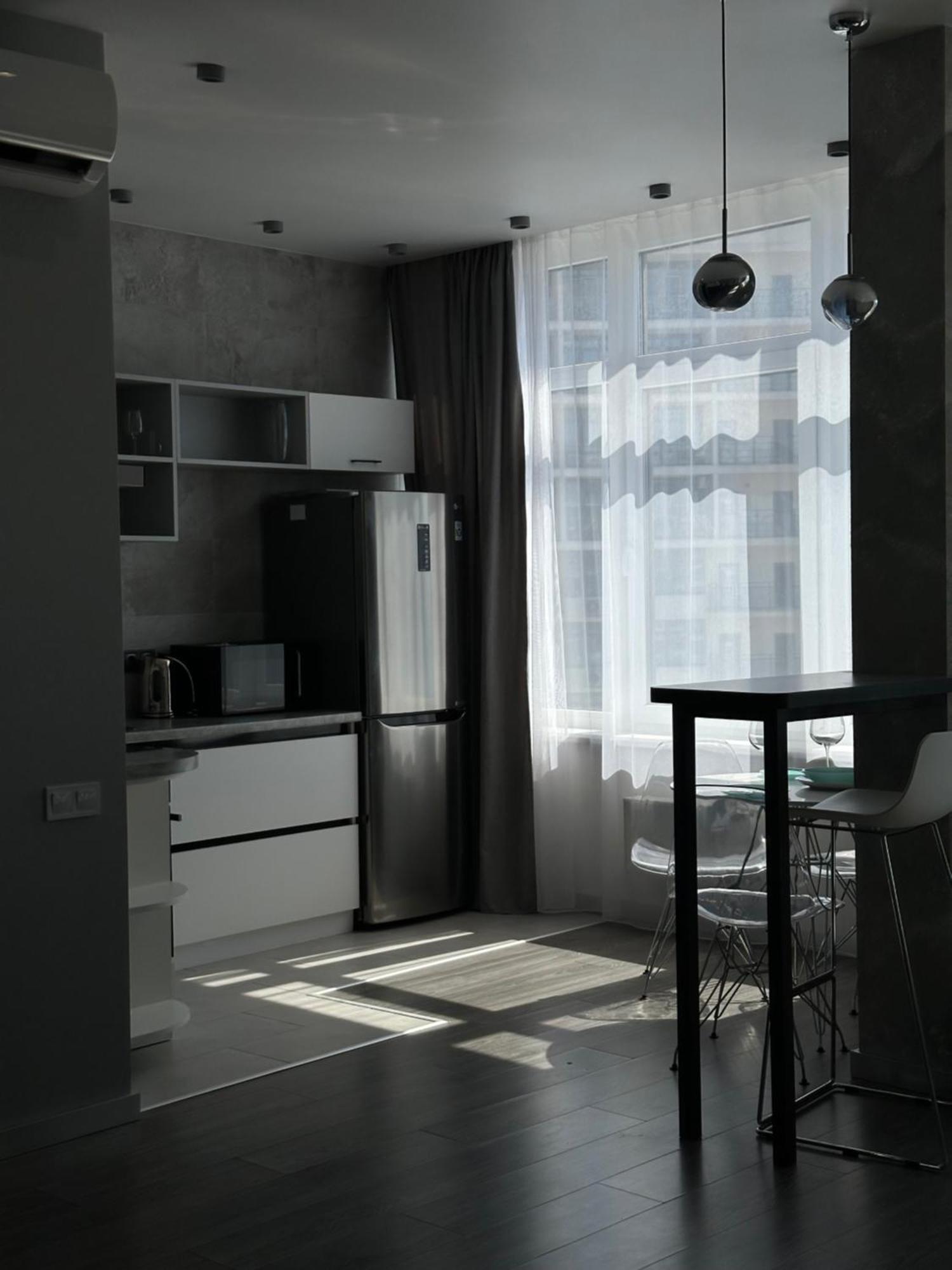 Board Apart Hotel Odessa Exteriör bild